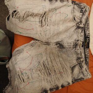 Stylish Distressed Jean Shorts for Men